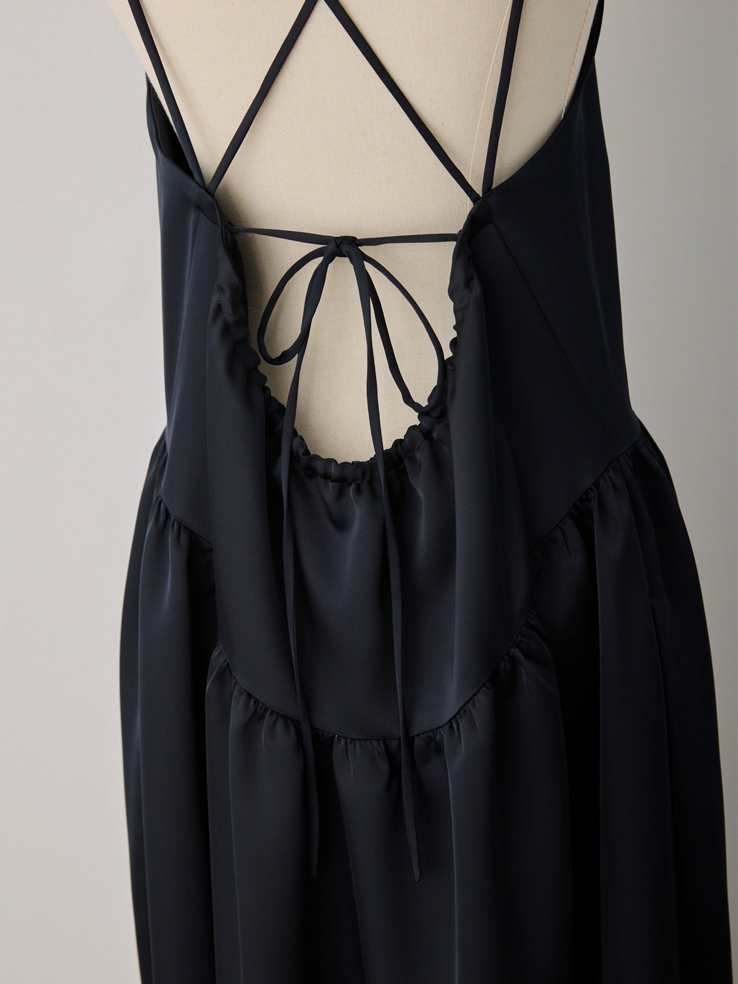 【予約】cross ribbon gather dress