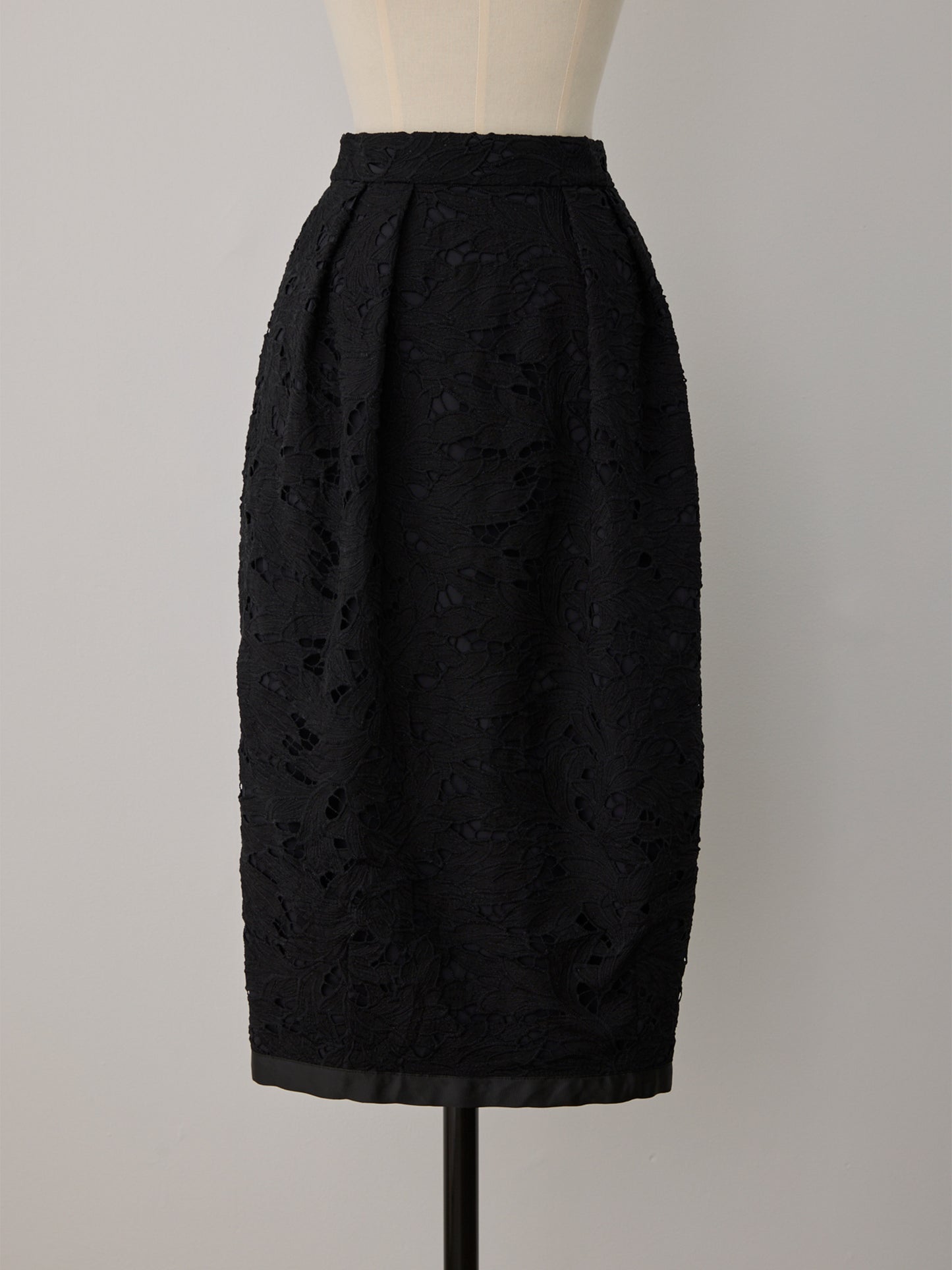 layered lace cocoon skirt