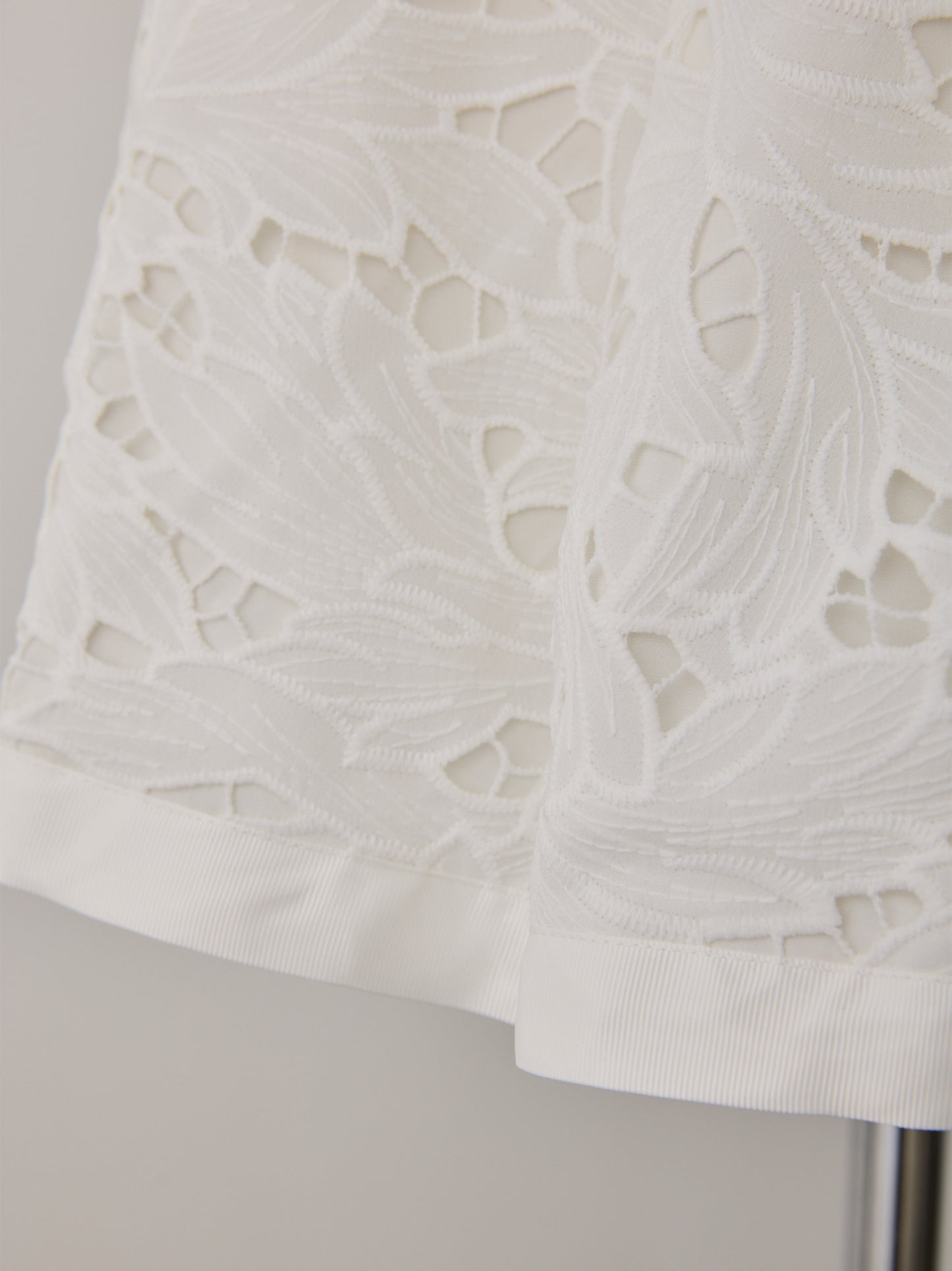 layered lace sleeveless blouse