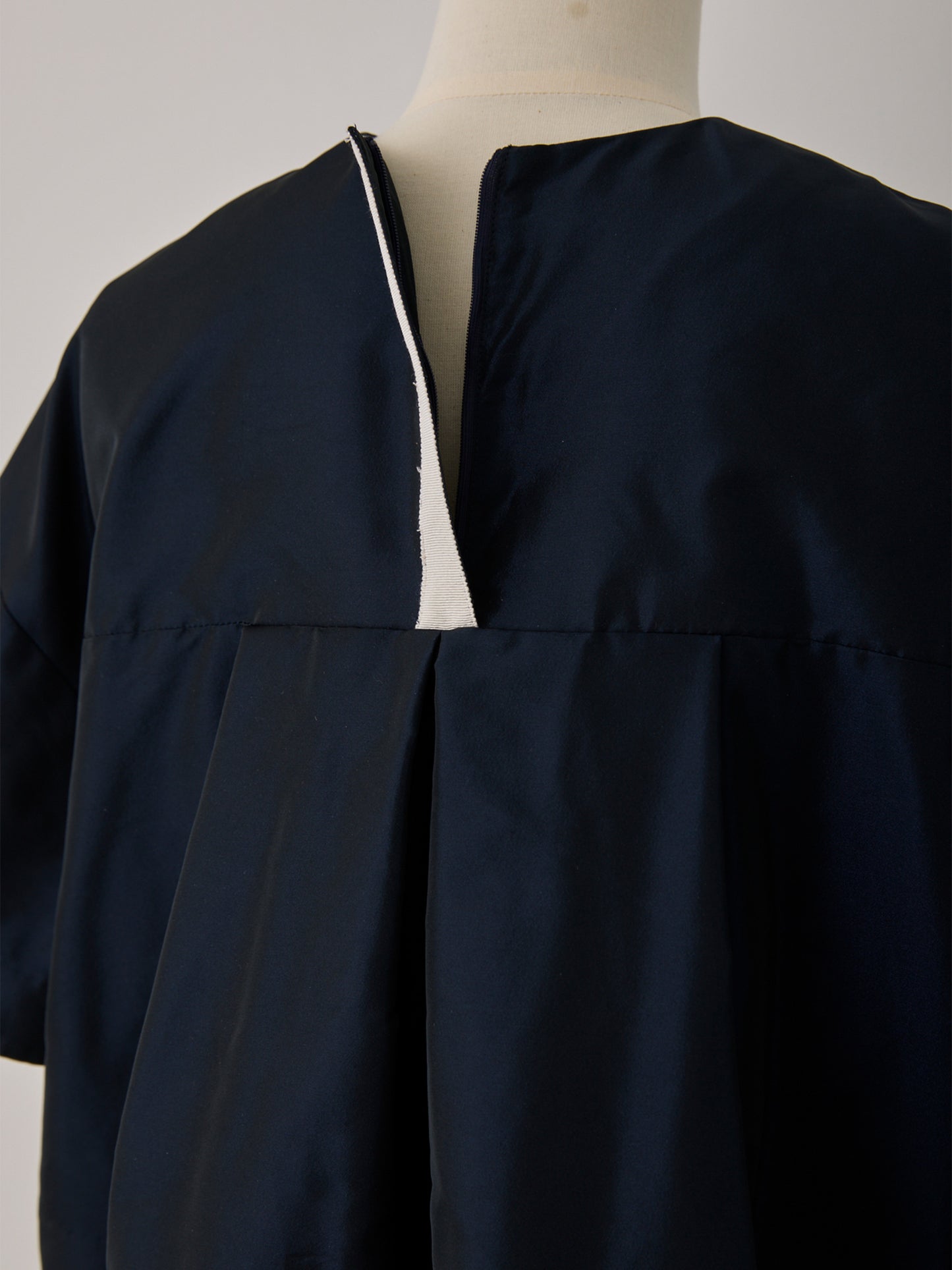 blight flared blouses