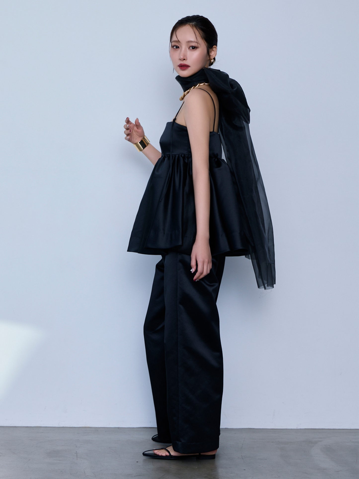 constructive matt satin straight long pants