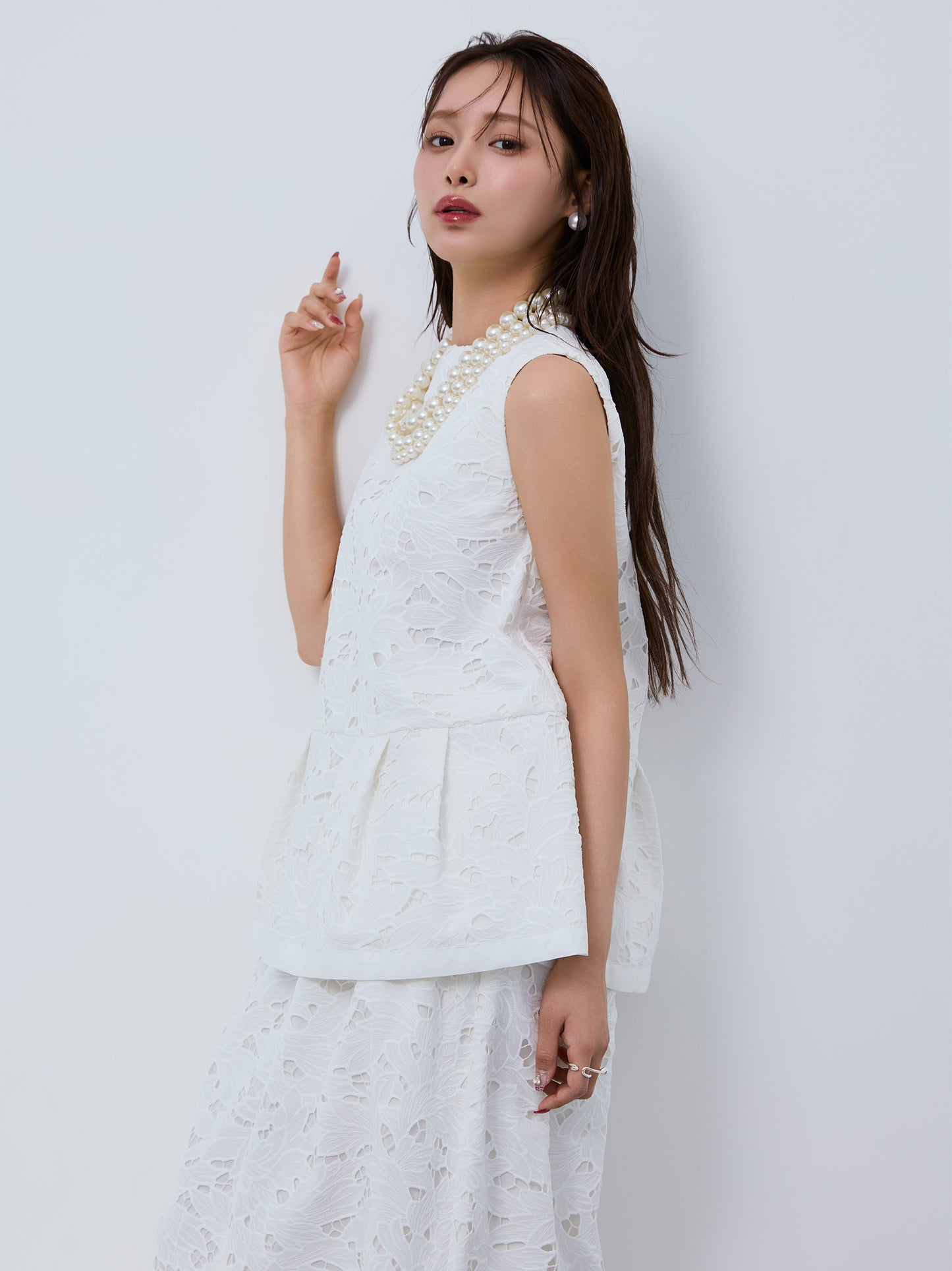 layered lace sleeveless blouse