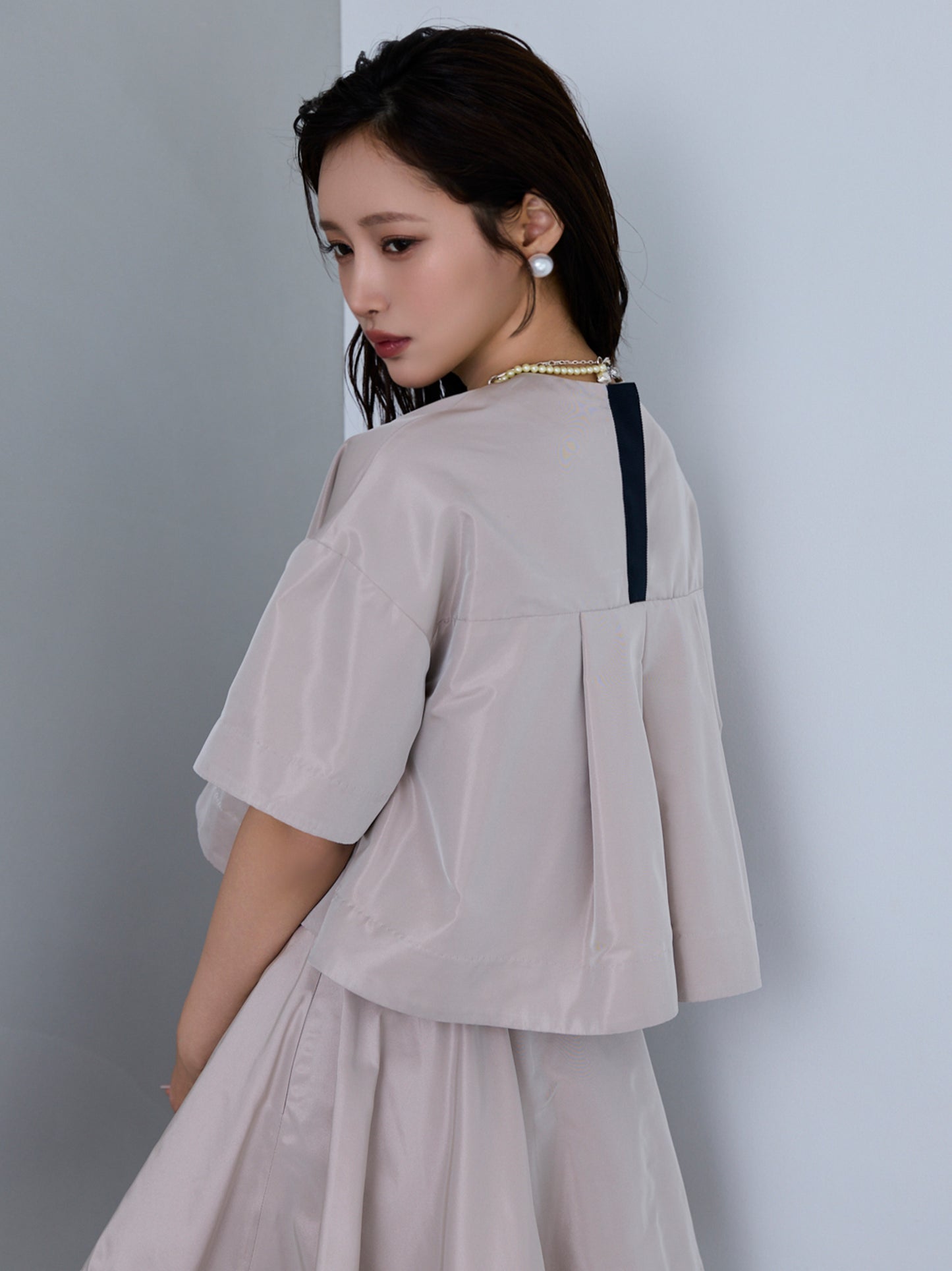 blight flared blouses