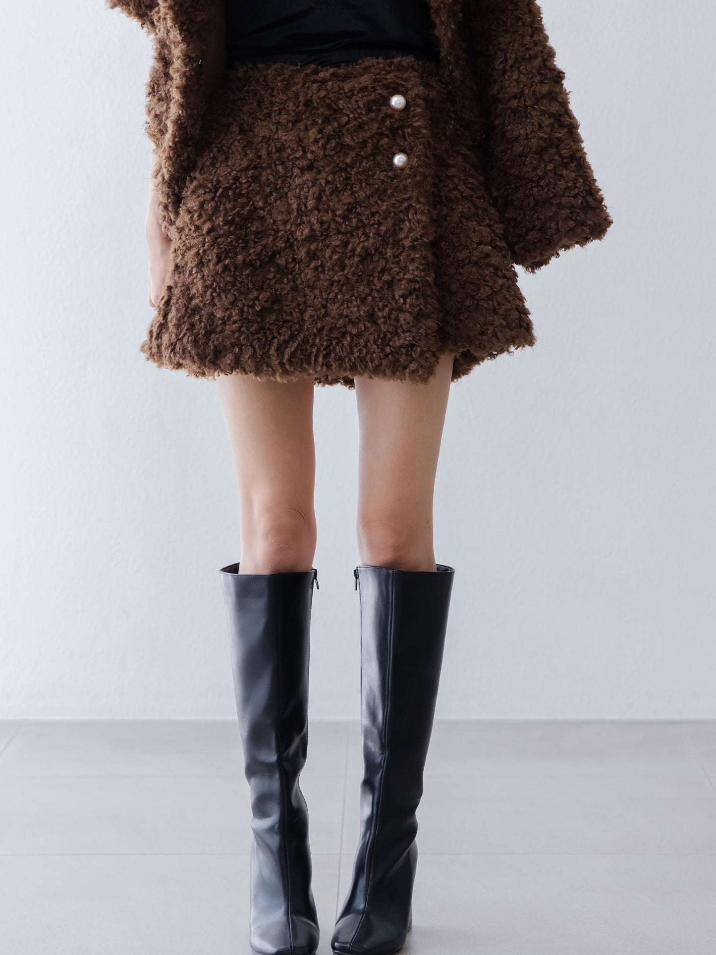 Curly Boa Wrap-like Skirt